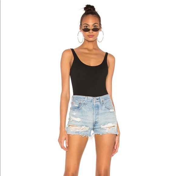 Levi High-Rise 501 Jean Shorts - Picture 3 of 5